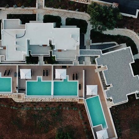 K Villas Plataria Luaran gambar