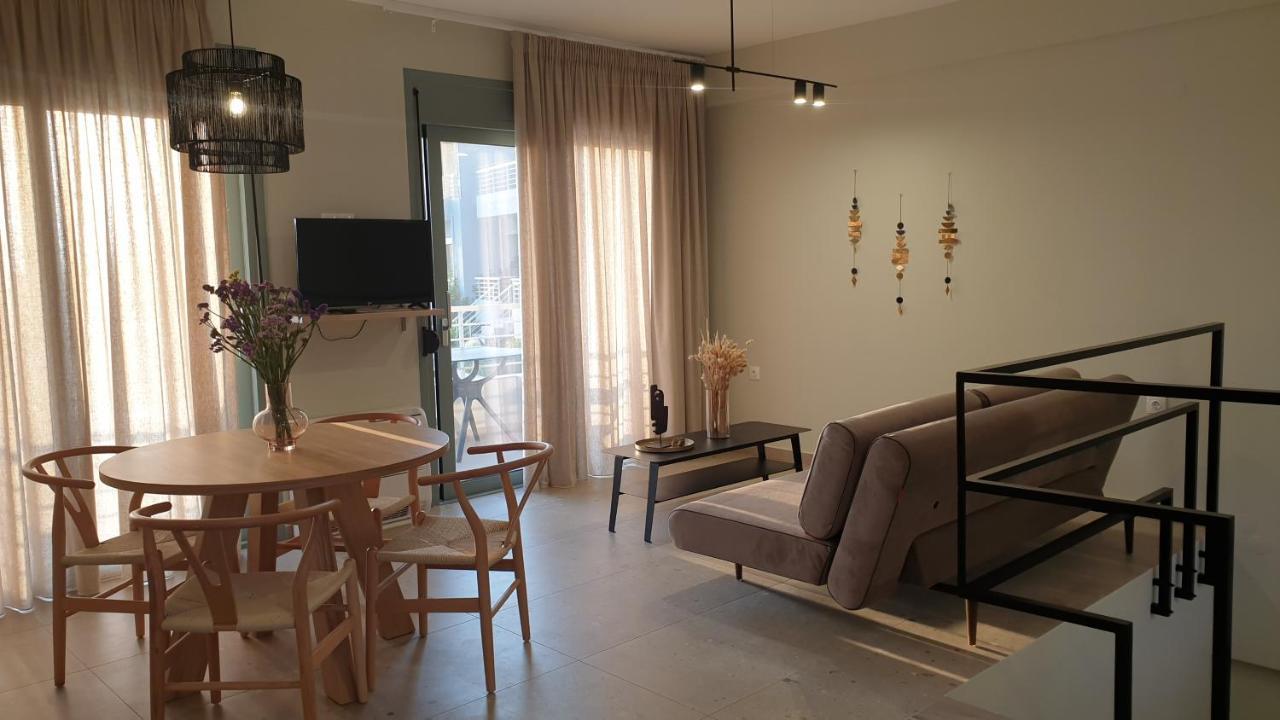 K Villas Plataria Luaran gambar